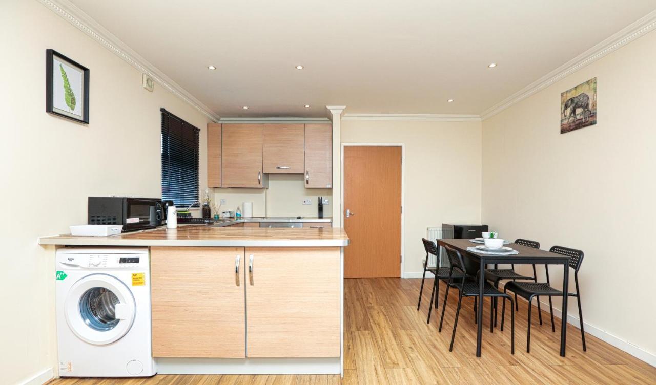 Surespring Apartment Erith Ngoại thất bức ảnh