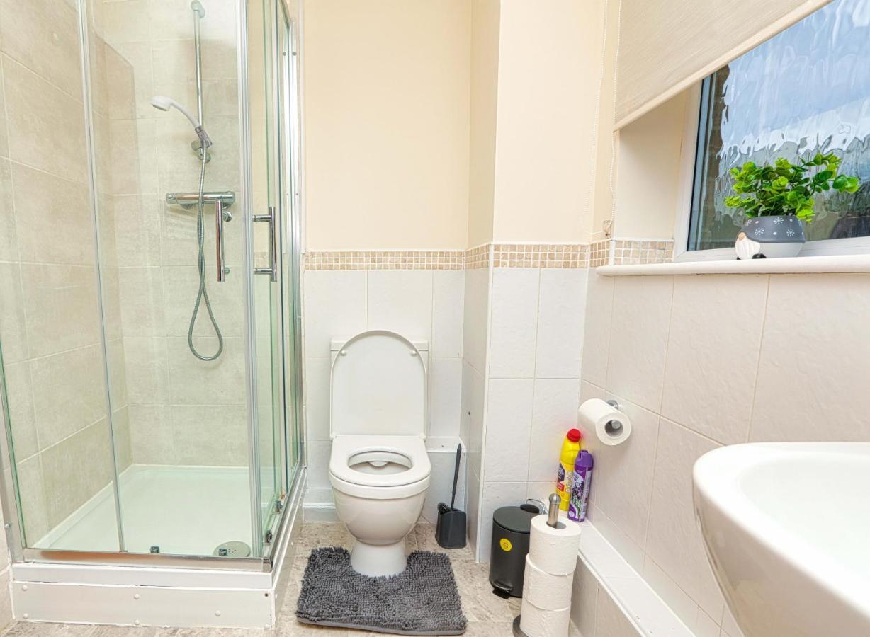 Surespring Apartment Erith Ngoại thất bức ảnh